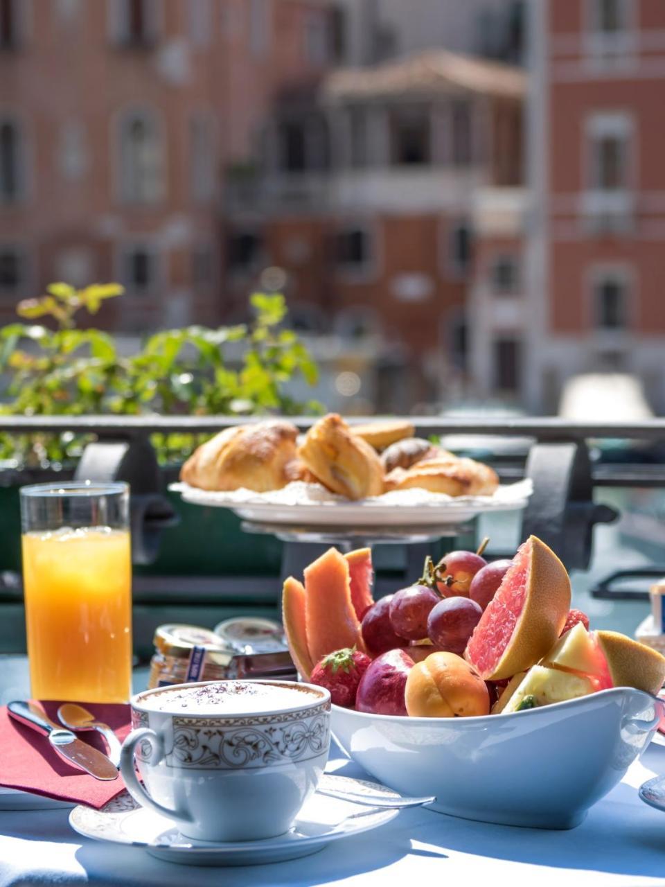 Hotel Palazzo Barbarigo Sul Canal Grande Венеция Екстериор снимка